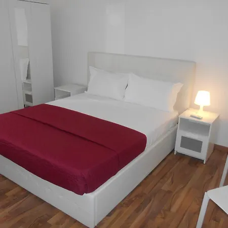 Colosseo Gil Gasthuis 4*