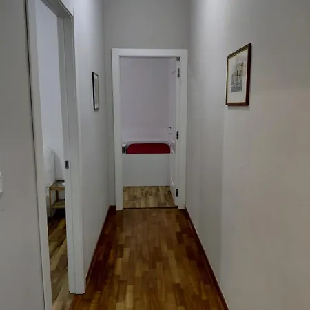 Colosseo Gil Gasthuis 4*