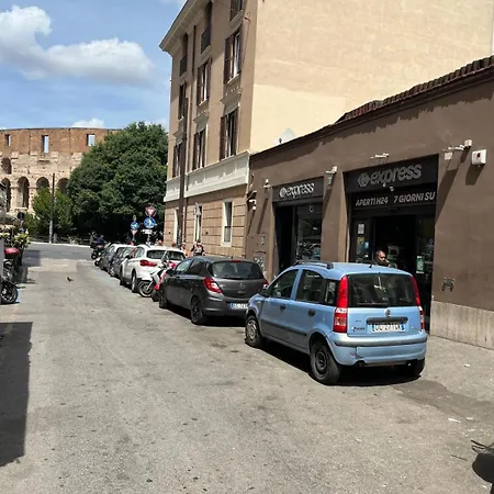 Konukevi Colosseo Gil Roma