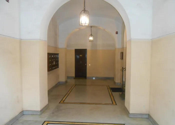 Guest House Gil - Rome Colosseum Area 4*