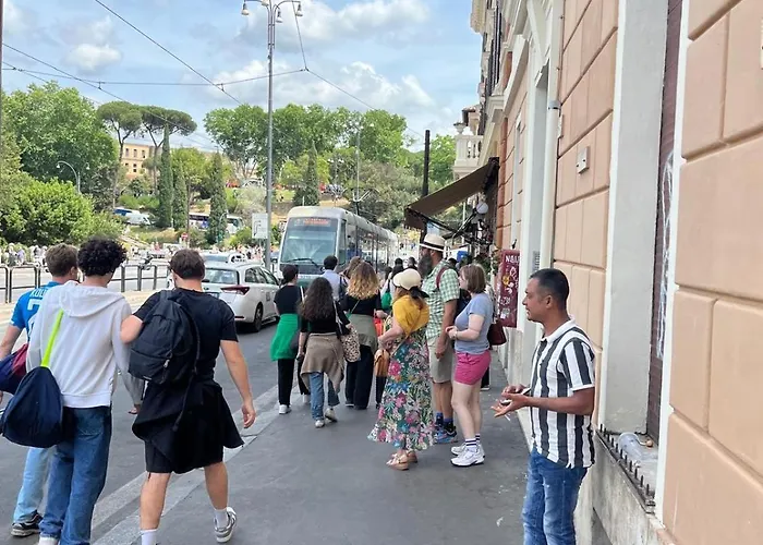 Guest House Gil - Rome Colosseum Area 4* Rome