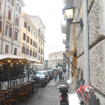 Gil - Colosseum Area 4* Róma